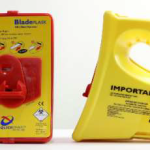 Qlicksmart Scalpel Blade Removal Flask 自動脫除手術刀片系統